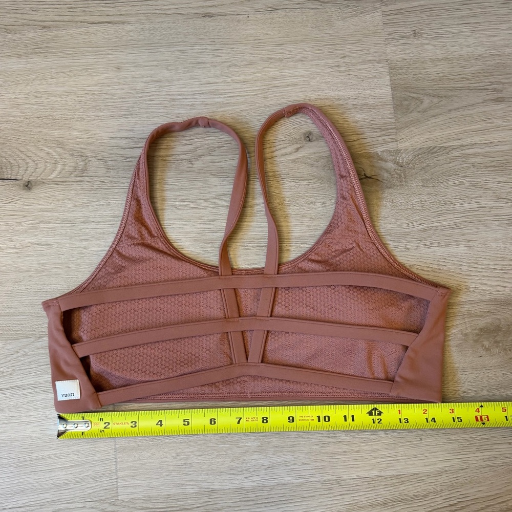 Vuori Yosemite sports bra - Picture 3 of 3